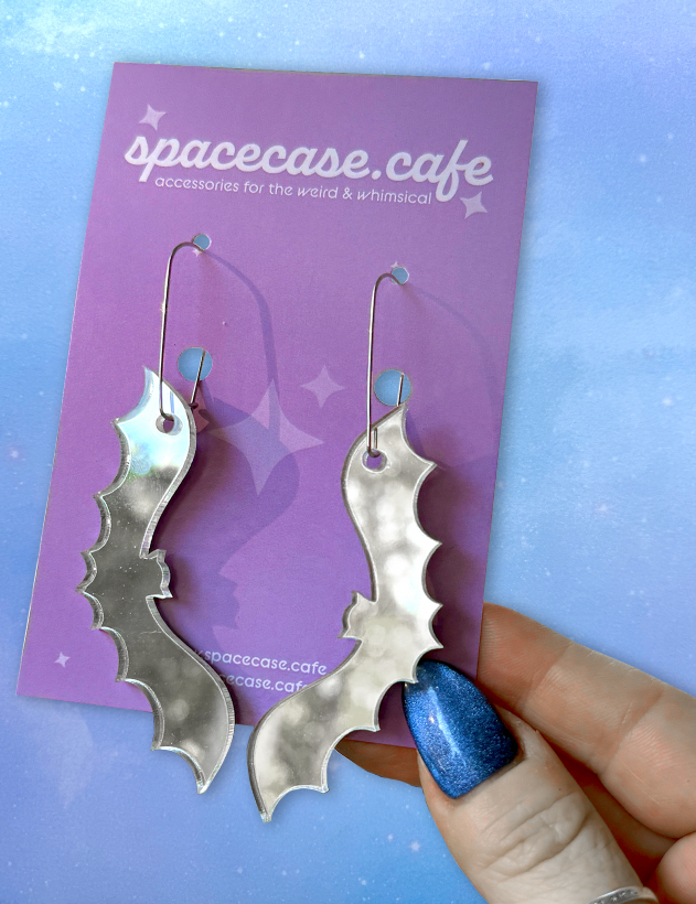 Midnight Mischief: Halloween Bat Acrylic Earrings